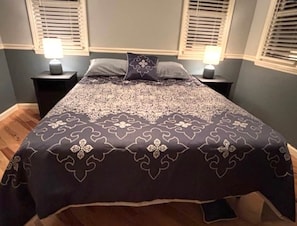 Bügeleisen/Bügelbrett, WLAN, Bettwäsche