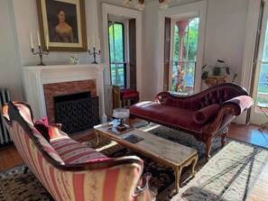 TV, fireplace, offices