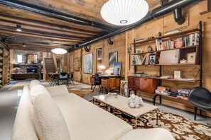 غرفة الألعاب