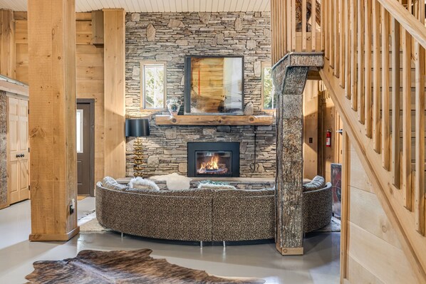 المنشأة من الداخل