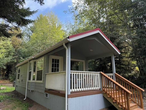 Tiny Home in the Woods with Lyre River access, near Olympic Park