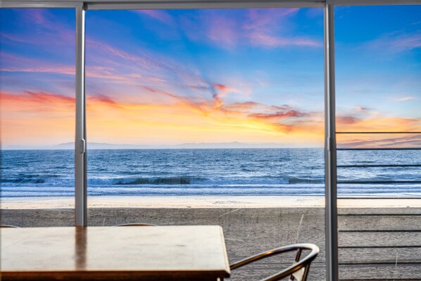 Dining - Perfect For Families! Toes In Sand, Amazing Views (Ventura)