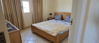 Apartment with private rooftop terrace