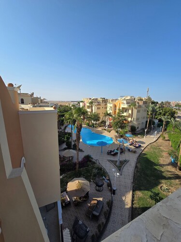 Apartment with private rooftop terrace