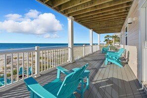 Property grounds - Siren's Song - Beach front, Private Pool, Island Luxury! (St. George Island)