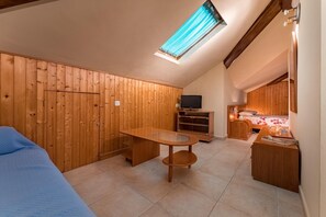 1 bedroom, iron/ironing board, bed sheets - Apartment With Shared Heated Pool (Granadilla de Abona)