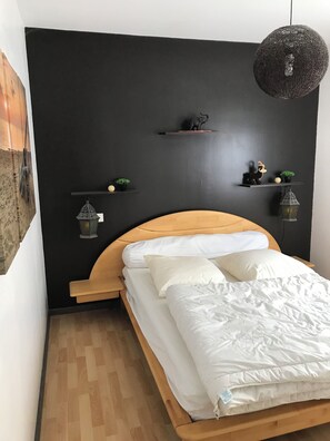 2 Schlafzimmer, Bügeleisen/Bügelbrett, Reisekinderbett, kostenloses WLAN