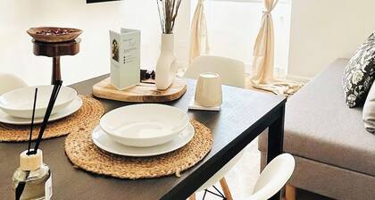 Zeste Apartment + private suite