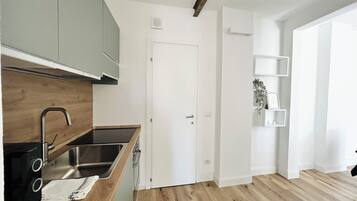 Microonde, forno, piano cottura