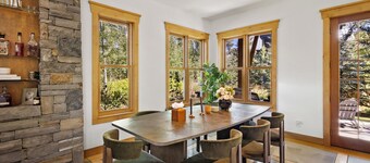 Golden Knoll: Secluded Mountain Village Escape, Luxury Comforts