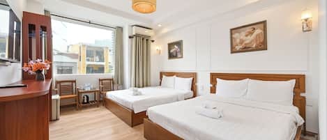 Bureau, Wi-Fi gratuit, draps fournis