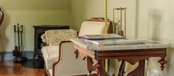 Knapp Retreat & Swaby Sanctuary