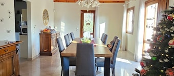 B&B Villa Euganea, large room with single beds, private bathroom, view Hills