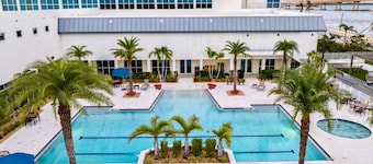 Explore Historic Downtown River District in a high rise 14th floor Apartment