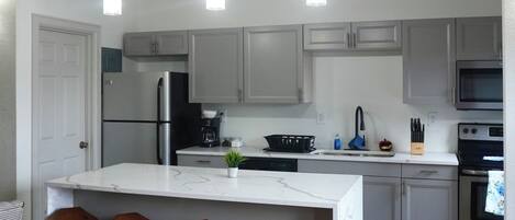 Microwave, stovetop, dishwasher