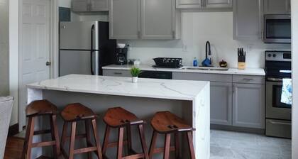 Superior Salem Condo