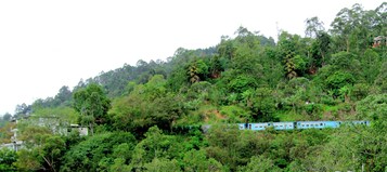 Quarto casal luxo, sacada, vista para a montanha | Terraço/pátio