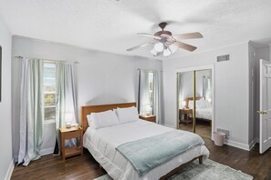 3 عدّة غرف نوم وواي فاي وملاءات أسرّة