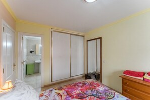 Apartment | 1 bedroom, iron/ironing board, bed sheets - Luxury Apartment With Garden Views (Granadilla de Abona)
