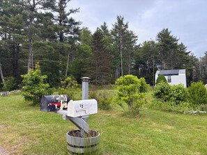 Property grounds - 4 BEDROOM, 1 FULL BATH 
FARMHOUSE on 1.3 acres
renovated in 2025. (Washington)