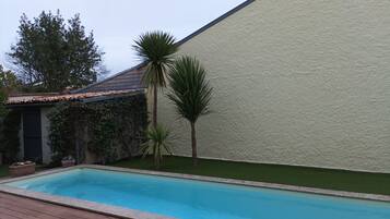 Piscine extérieure, piscine chauffée