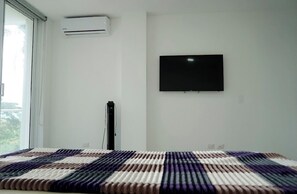 5 Schlafzimmer, Bügeleisen/Bügelbrett, WLAN, Bettwäsche