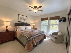 3 間睡房、熨斗/熨衫板、可攜式嬰兒床、免費 Wi-Fi