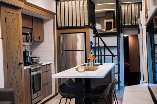 "Glamping" 7-bedroom luxury trailer compound in Crete IL with pool & hot tub!