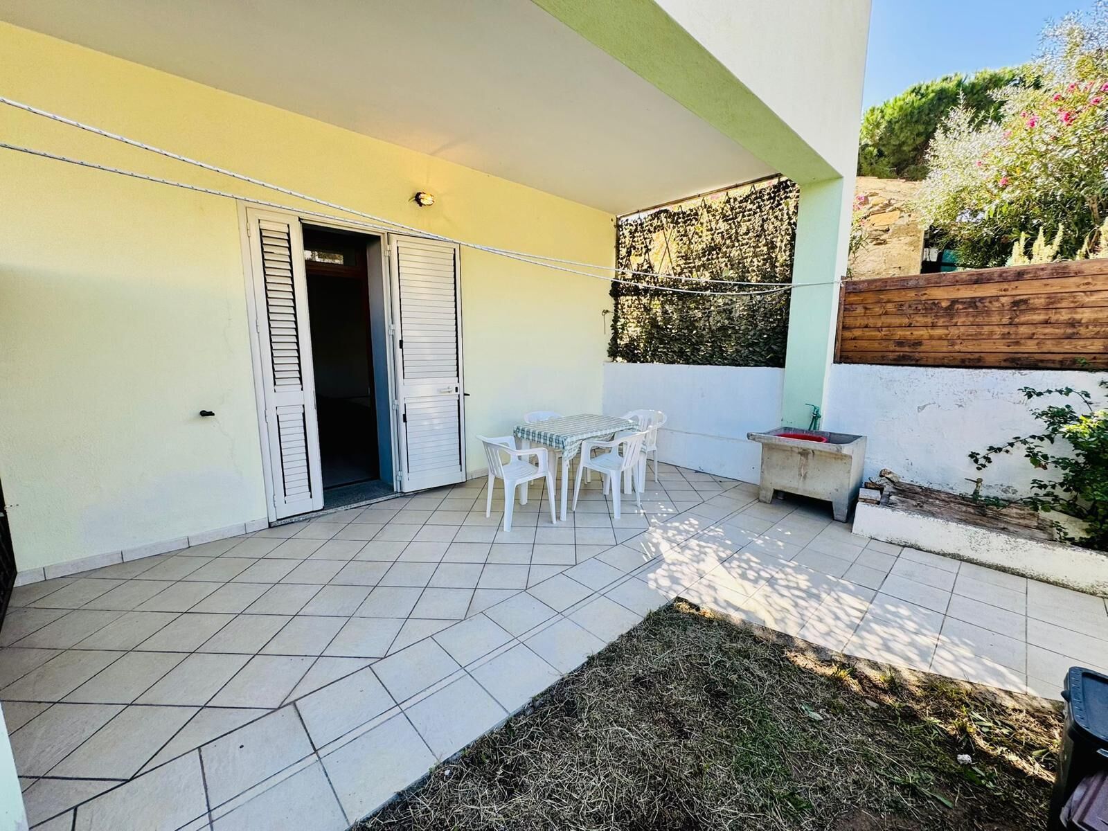 Fachada de la propiedad