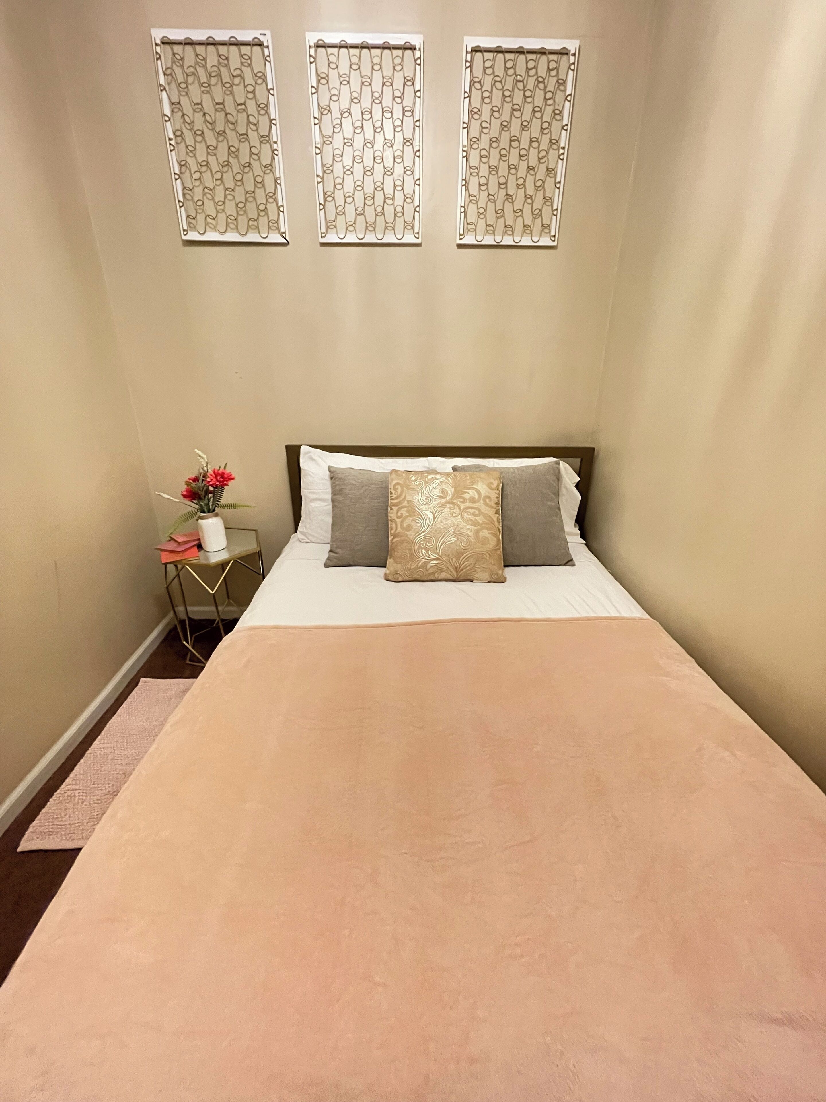 4 Schlafzimmer, Bügeleisen/Bügelbrett, WLAN, Bettwäsche