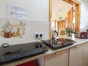Utensilis de cuina, vaixella i coberteria 