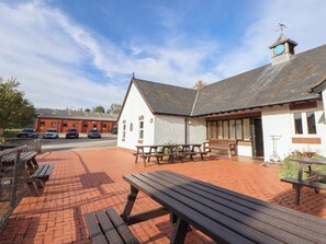 Outdoor dining - Clwyd Special Riding Centre (Wrexham)