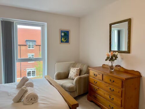 Pass the Keys |Modern Penthouse Style Apartment in Haddenham
