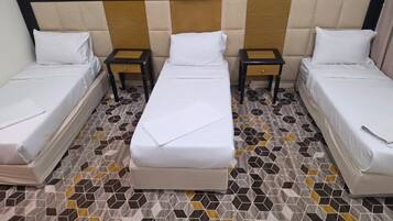 Basic Room | In-room safe, iron/ironing board (on request)