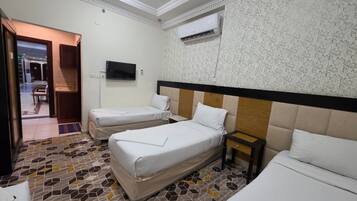 Basic Room | In-room safe, iron/ironing board (on request)