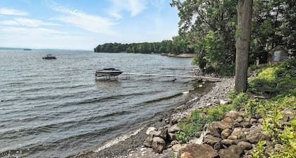 Grand Isle Lakehouse with Hot Tub