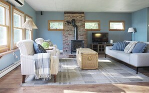 تلفزيون ذكي، مدفأة، طابعة