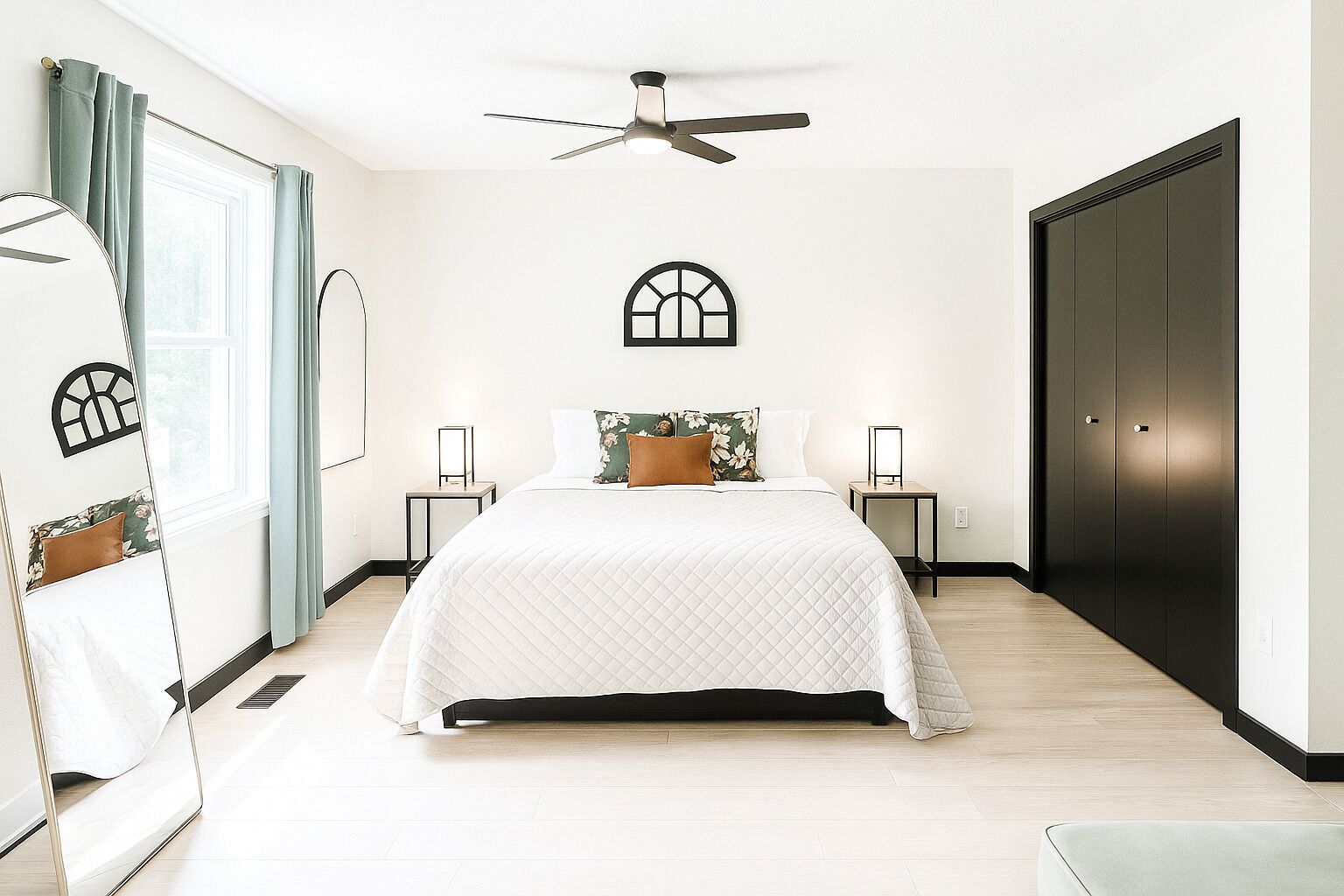 2 makuuhuonetta, silitysrauta/-lauta, Wi-Fi, vuodevaatteet