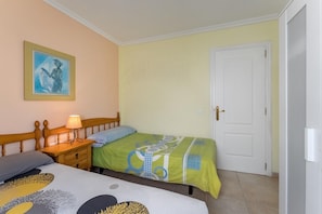 Apartment | 2 bedrooms, iron/ironing board, bed sheets - Apartment With Garden Views (Granadilla de Abona)