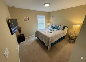 2 chambres, fer et planche à repasser, Wi-Fi, draps fournis