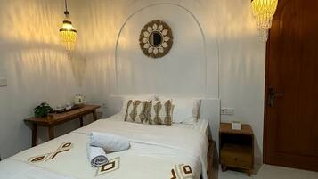 Deluxe-Villa, Balkon, Seeblick | Kostenloses WLAN