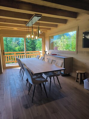 Dining - Magnificent new chalet Pelvoux-Vallouise/Puy-Saint-Vincent - Écrins National Park (Vallouise-Pelvoux)