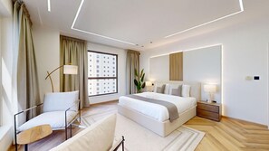 4 habitaciones, tabla de planchar con plancha, wifi y ropa de cama 