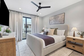 3 chambres, fer et planche à repasser, Wi-Fi, draps fournis