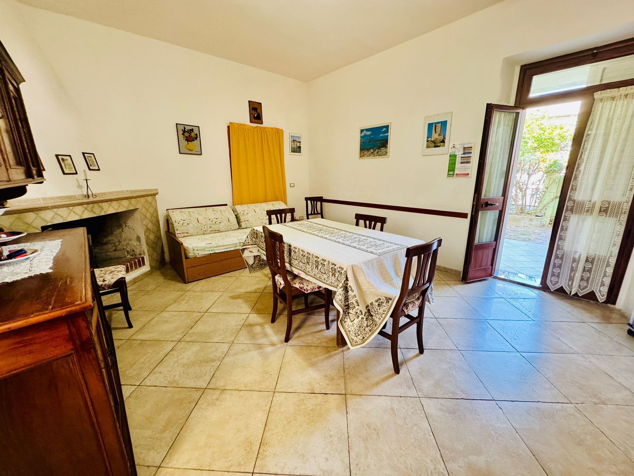 Apartment | Living area | 22-inch flat-screen TV with cable channels