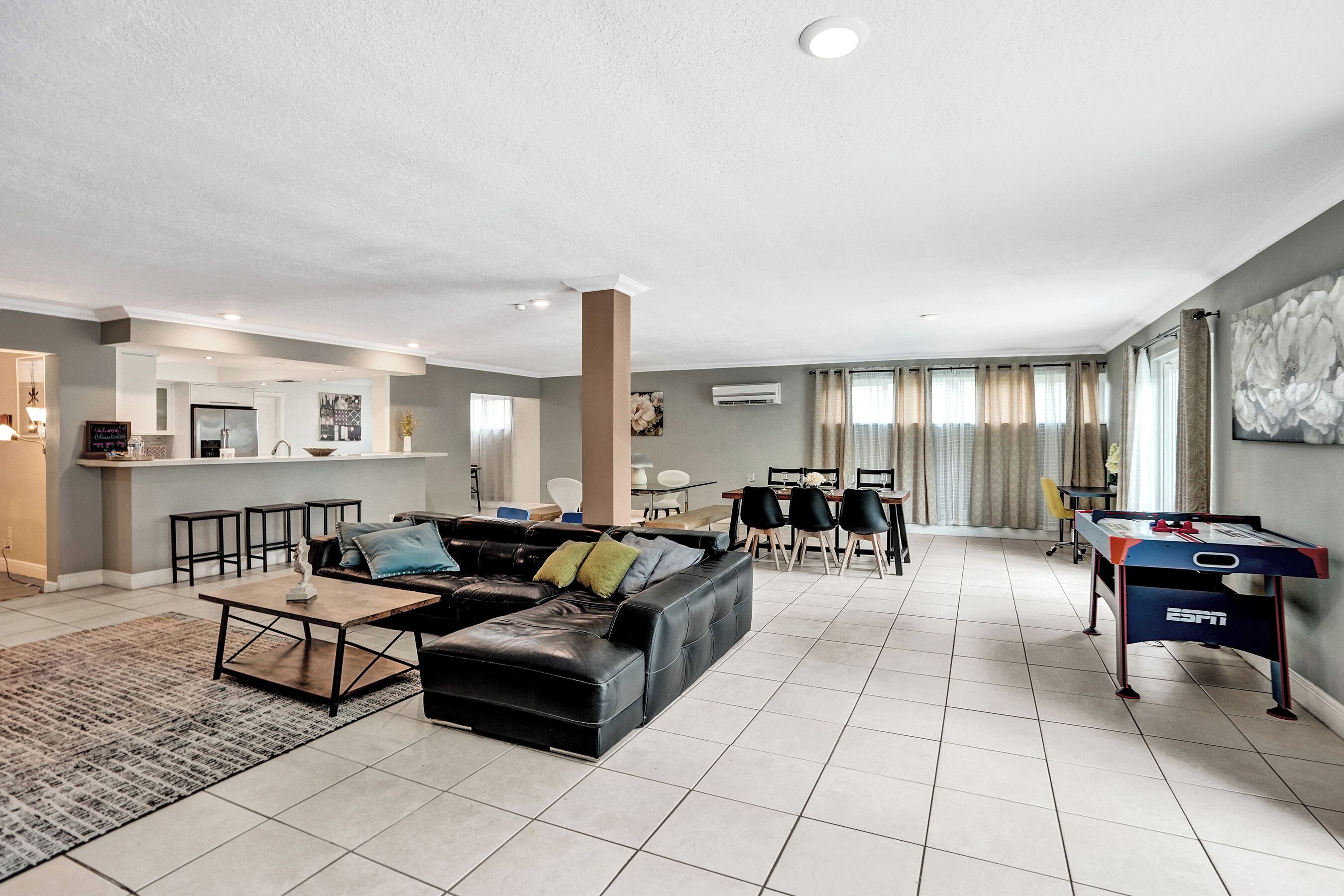 Smart TV, tenis de mesa y libros 