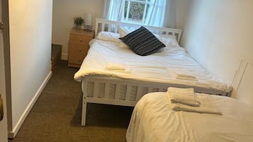 In-room safe, iron/ironing board, free WiFi