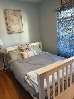 2 soverom, wi-fi og sengetøy