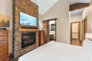 아파트 (3 Bedrooms) | 외관