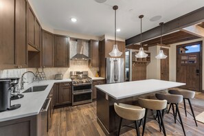 Apartment (3 Bedrooms) | Exterior - Seasons at Keystone #1893 (Keystone)